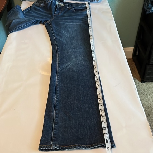 Kut From The Kloth Bootcut Mid Rise Size 8 - Picture 9 of 16